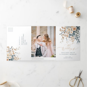 Anúncio Com Dobra Tripla Casamento De Molho Terrestre De Tonelada Suave