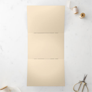 Anúncio Com Dobra Tripla Elegante, refinado, elegante e minimalista