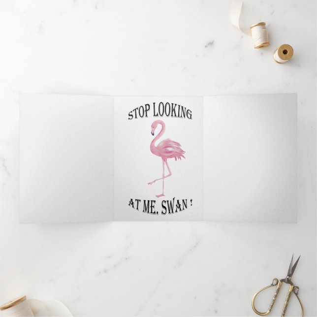 Anúncio Com Dobra Tripla Pare de olhar para mim Swan (Dentro)