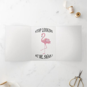 Anúncio Com Dobra Tripla Pare de olhar para mim Swan