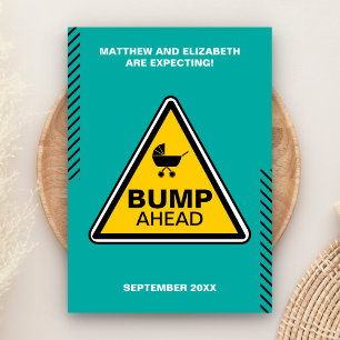 Anúncio da gravidez do sinal do cuidado da colisão