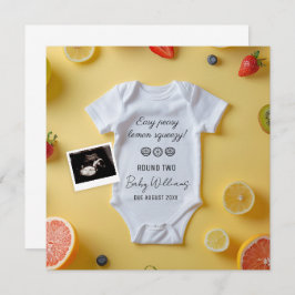 Anúncio de bebê de segundo-limão minimalista