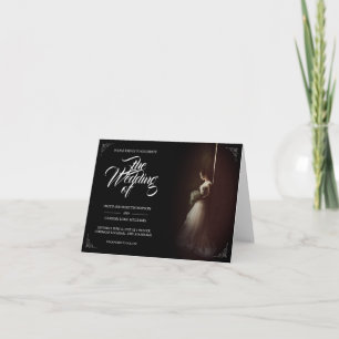 Anúncio de casamento com noiva de pé - Clássica