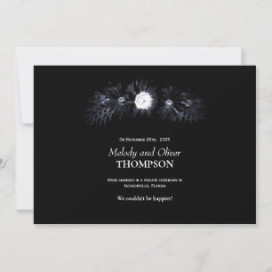 Anúncio de casamento Moody Black Floral