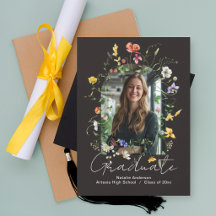 Anúncio de Conclusão de Curso com Arco Floral Eleg