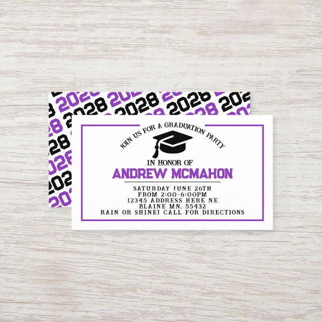Anúncio de Convite para Graduação em Preto Roxo In (Purple, White and Black Mini Graduation Invites for Friends, Team Mates or as Inserts!)