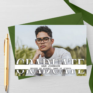 Anúncio de Formatura com Foto em Espaço Branco