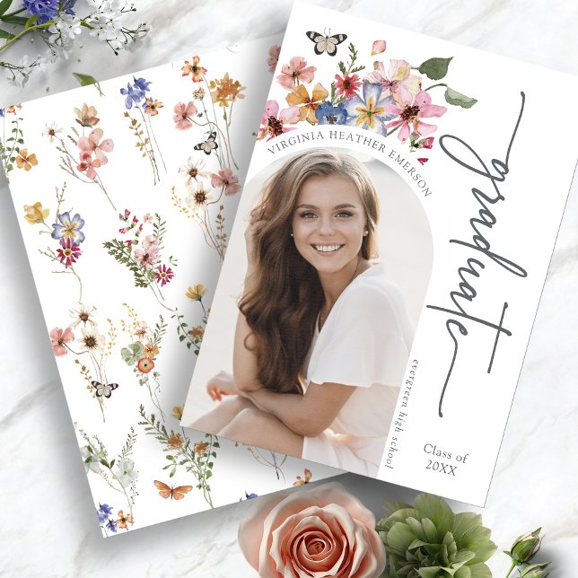Anúncio de Formatura Floral Colorido (Colorful Watercolor Floral Graduation Announcement with Butterfly by Painted Paperie
)