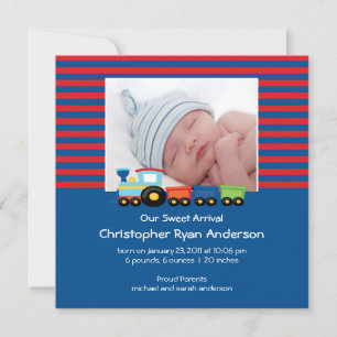 Anúncio de Foto de Bebê Menino com Trem Adorável