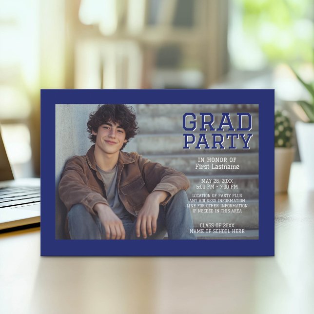 Anúncio de Foto de Graduação de Mod - Azul Preto (Graduation Party Invitation with Photo)