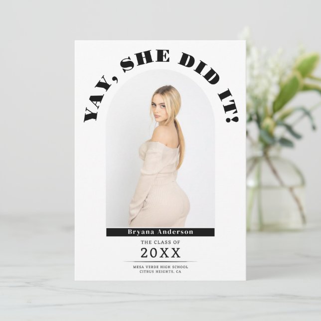 Anúncio de Foto do Formando de Graduação Moderna Y (Em pé/Frente)