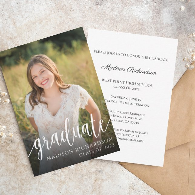 Anúncio de Foto do Formando de Script Elegante de  (Criador carregado)