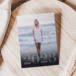 Anúncio de Foto para Graduação Bold Elegance 2023