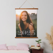 Anúncio de Foto para Graduação Bold Elegance 2024