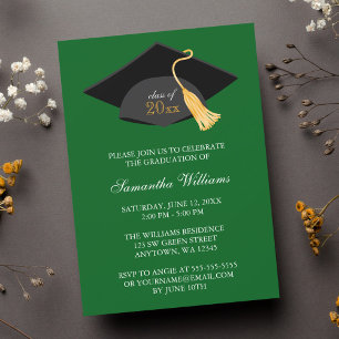 Anúncio de Graduação com Boina e Borla Verde