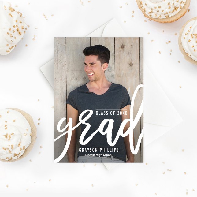 Anúncio de Graduação de Formando Brutado (Criador carregado)