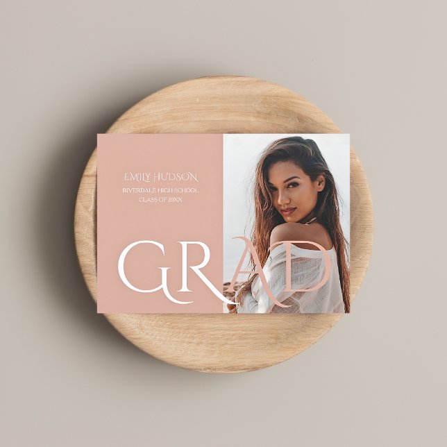 Anúncio de Graduação de Foto Moderna Personalizado (Criador carregado)