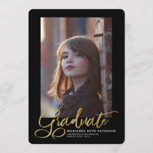 Anúncio de Graduação de Fotos de Script Dourado