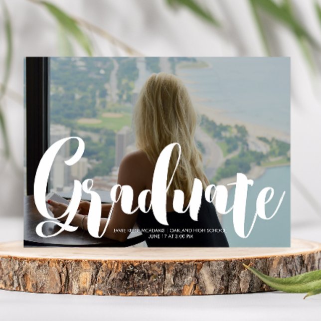 Anúncio de graduação de fotos minimalista (Criador carregado)