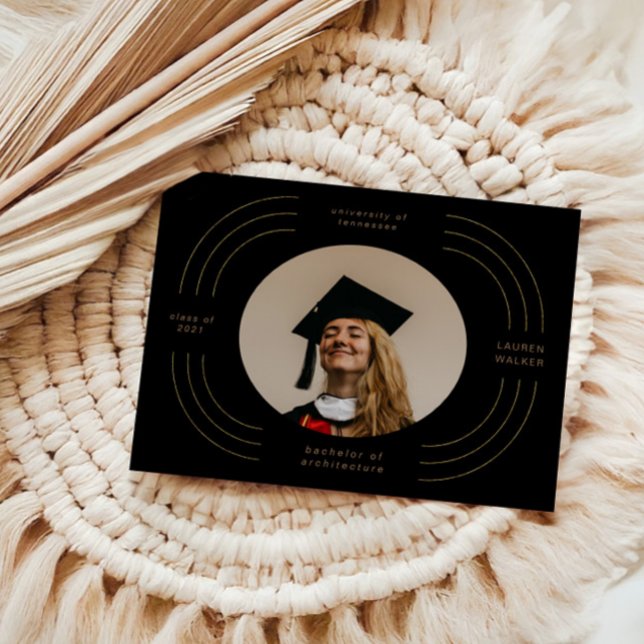 anúncio de graduação de listras de ouro elegantes (Criador carregado)