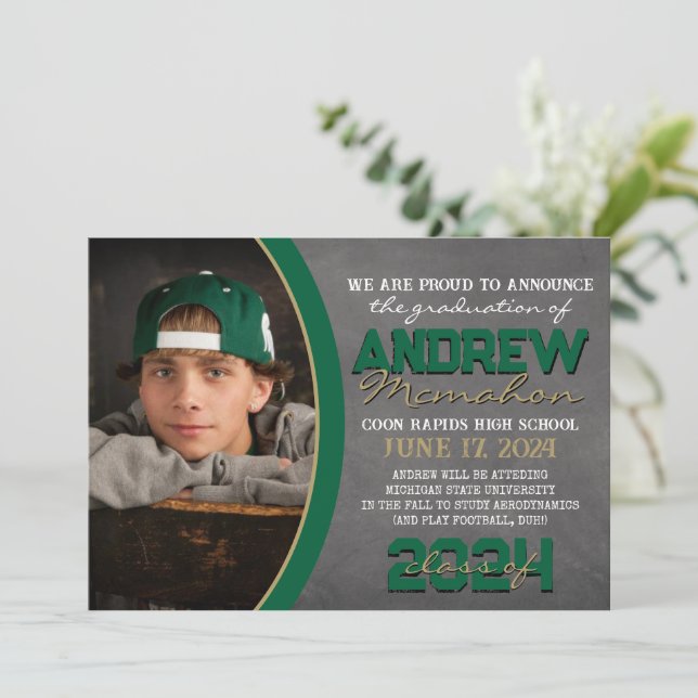 Anúncio de Graduação do Quadro Verde e Bronze (Em pé/Frente)