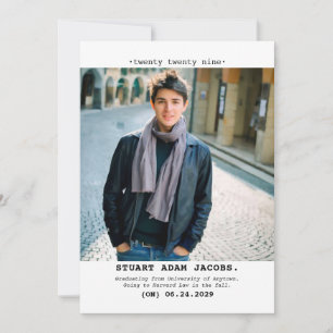 Anúncio de Graduação em Máquina de Escrever Antiga