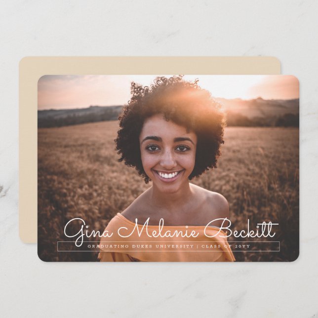 Anúncio de graduação minimalista moderno (Frente/Verso)