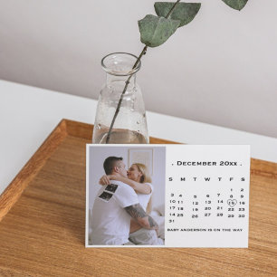 Anúncio de Gravidez de Calendário de Script Modern