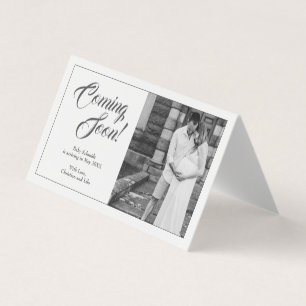 Anúncio de gravidez em estilo clássico