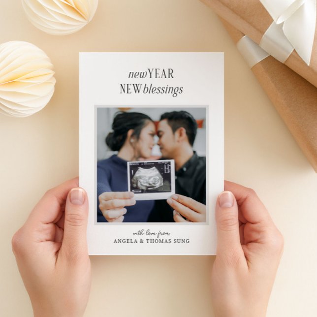 Anúncio de Gravidez no Novo Ano (new year new blessings photo pregnancy announcement holiday new year postcard)