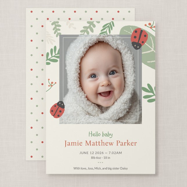 Anúncio de Nascimento com Foto do Bebê Ladybird Me (Ladybird Meadow - 5x7" Flat Ladybug Baby Announcement Photo Card)