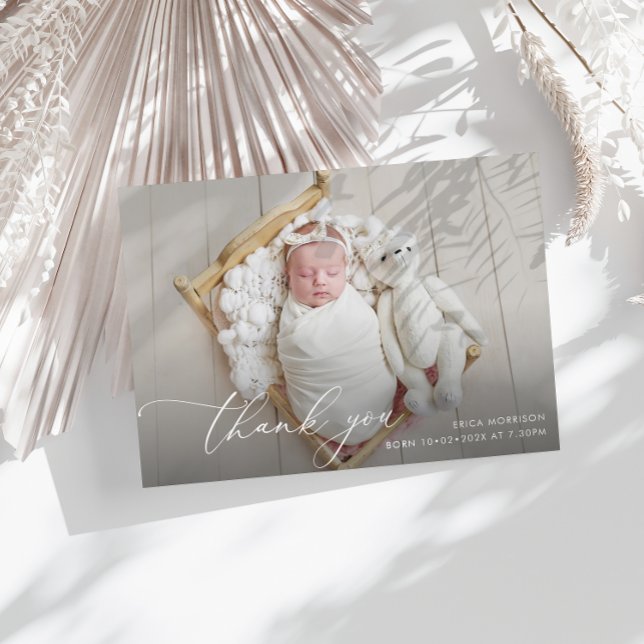 anúncio de nascimento com letra branca (Criador carregado)