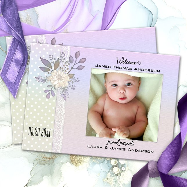 Anúncio de Nascimento da Foto do Bebê do Retro Pas (Elegant floral baby photo birth announcement card in a retro style with polka dots and lace )
