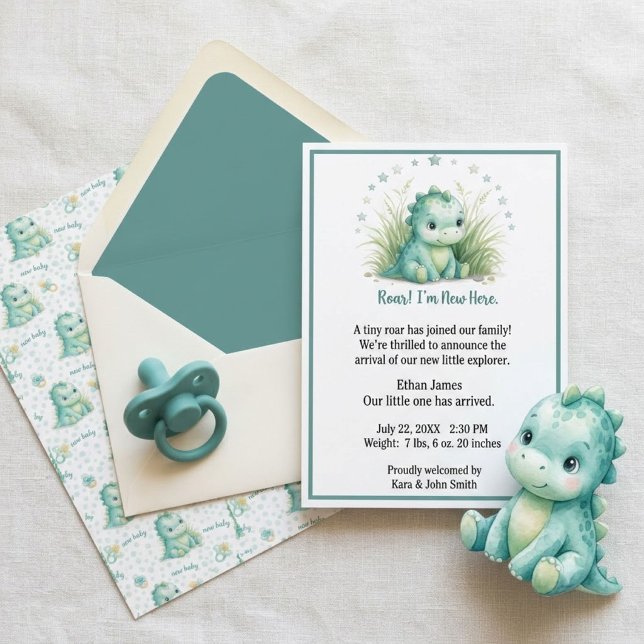 Anúncio de Nascimento de Bebê Dinossauro Estegossa ( Create a sweet and celebratory birth announcement for your baby boy featuring an adorable teal steg)
