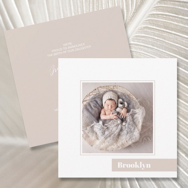 Anúncio de Nascimento de Foto Mínima Simples (Criador carregado)