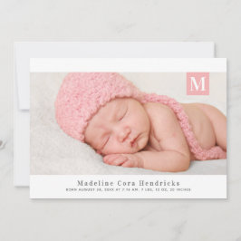 Anúncio de nascimento de uma garota de monograma t