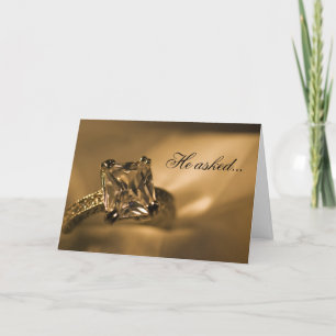 Anúncio de Noivado com Anel de Diamante de Corte P