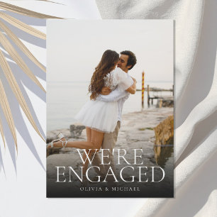 Anúncio de Noivado de Foto Minimalista Moderno