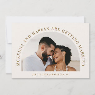 Anúncio de Noivado Save the Date com Arco