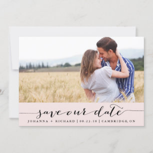 Anúncio de Save the Date em Letra Manuscrita Rosa
