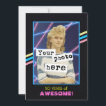 Anúncio do Partido Foto do Estilo Retroativo de 19<br><div class="desc">Vintage Retro Legal convite para modelo de foto temático da década de 1980. Personalize este convite fantástico com a sua própria fotografia totalmente excelente. Tem a fotografia perfeita daqueles tempos loucos e selvagens dos anos 80? Você tinha cabelos grandes, perm, ou uma mula? É fácil carregar. Seus amigos vão adorar....</div>