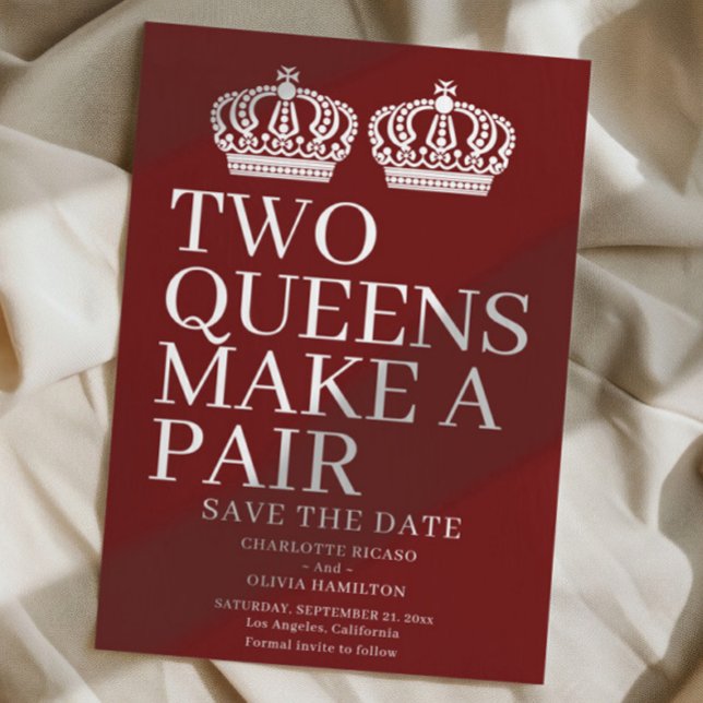 Anúncio Dois Queens Fazem Um Casamento Lésbico De Gay Par (Two Queens Make A Pair Gay Lesbian Wedding Announcement by Ricaso. Available in other colors)