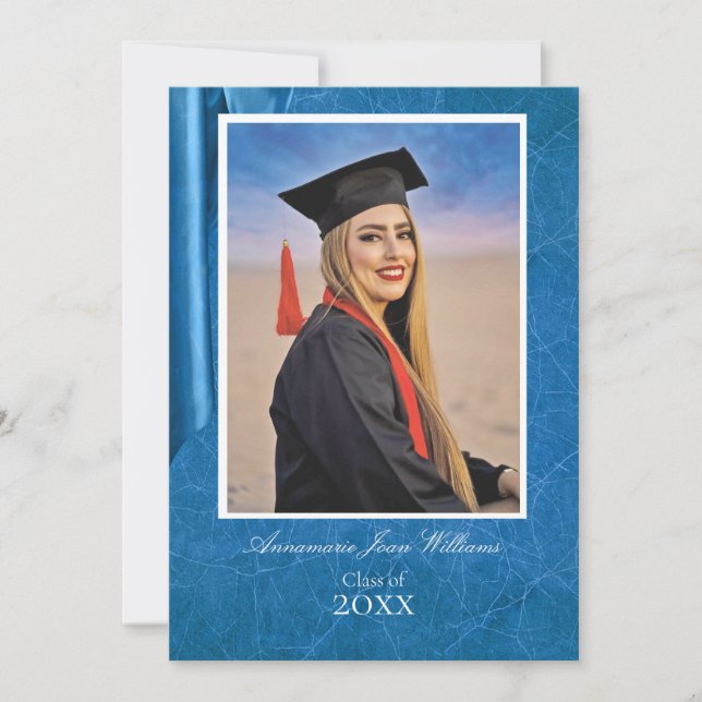 Anúncio Elegant Contemporary Blue Graduation Card (Frente)