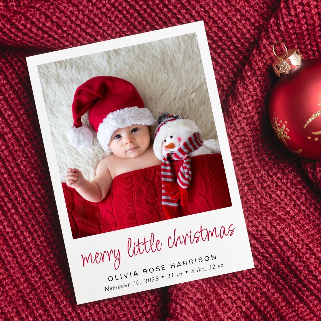 Anúncio Feliz Pequeno Nascimento da Foto de Natal (A heartfelt and personalized way to introduce your bundle of joy to the world at Christmas)
