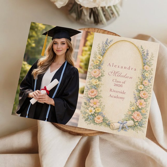 Anúncio Festa de Formatura com Coroa Floral Pastel (Criador carregado)
