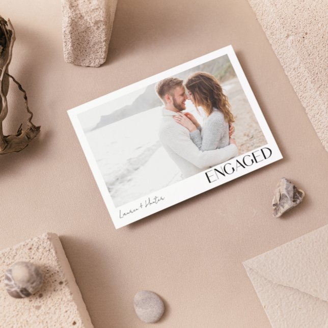 Anúncio Festa de noivado Simples de Script de Foto Moderno (Engaged & Excited! Join Us for the Party 🥂💍 [Personalize Here])