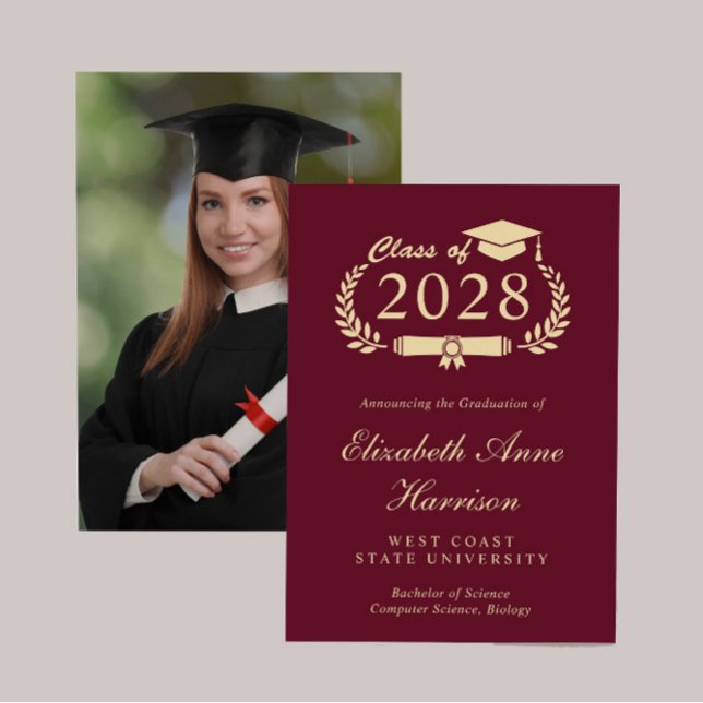 Anúncio Formandos Dourado Elegante Photo Burgundy (Cherish the milestone: share your graduate's achievement with a custom photo graduation announcement)