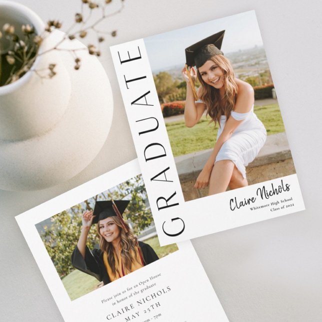 Anúncio Formatura Foto Vertical Moderna (Modern Typography Photo Graduation Announcement. )
