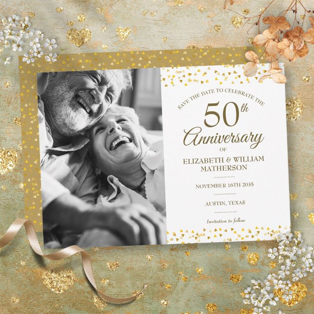 Anúncio Foto de data de salvamento do 50º aniversário Gold (50th Anniversary Golden Hearts Save the Date Photo Announcement)