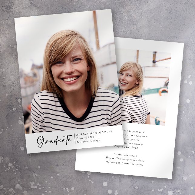 Anúncio Foto de Graduado em Script Moderno (Criador carregado)